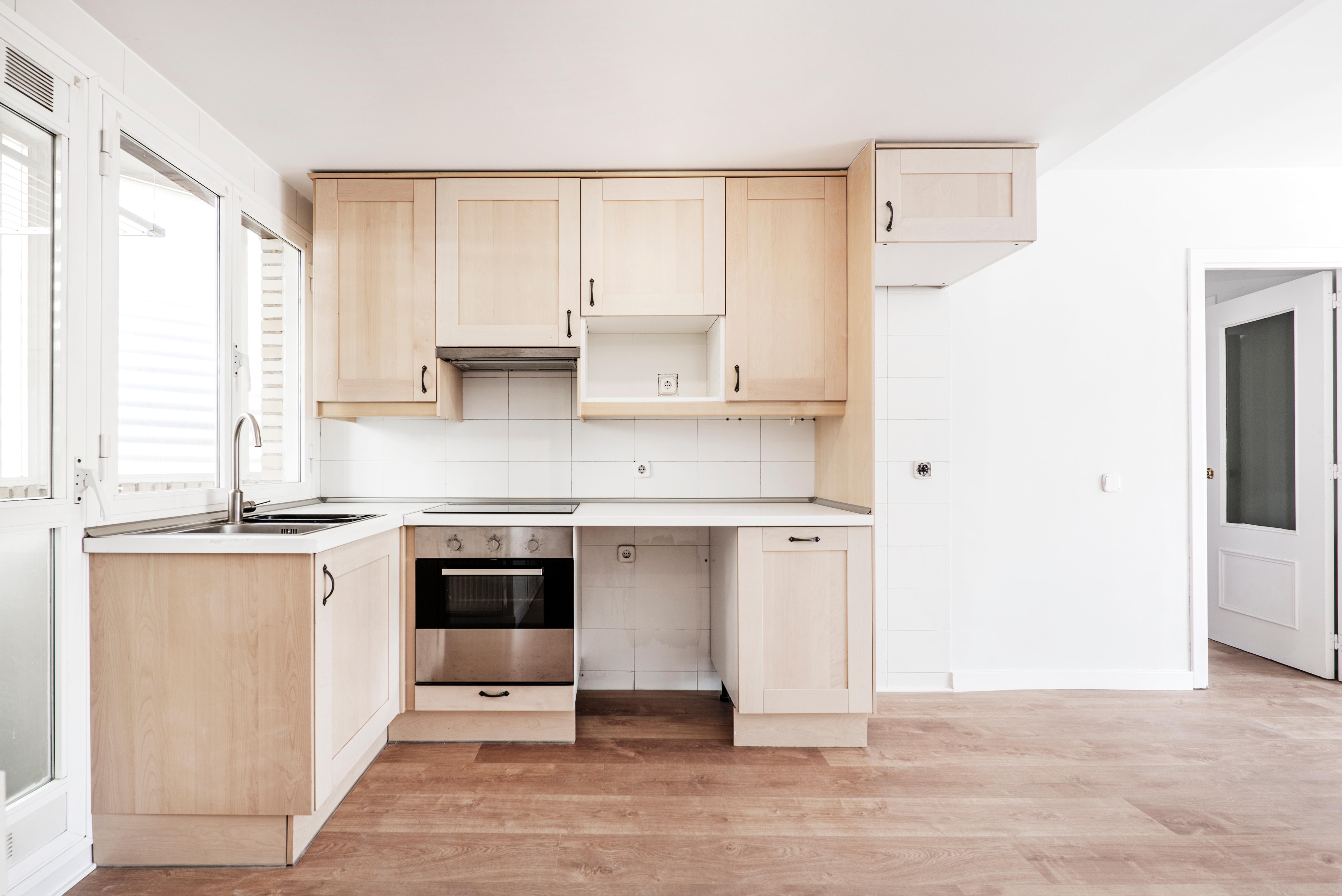 unfinished oak kitchen cabinets